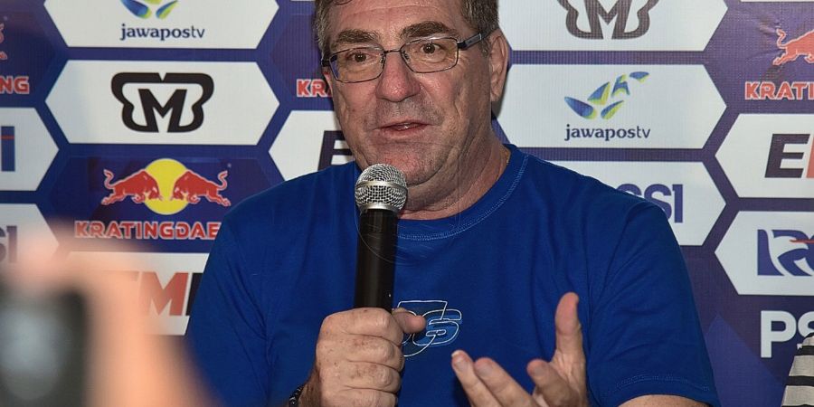 Robert Blak-blakan soal Resep Kebangkitan Persib di Putaran Kedua Liga 1 2019