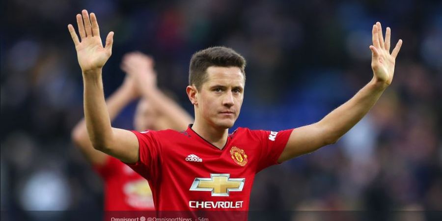 Lewat Instagram, Satu Gelandang Terbuang Masih Kangen Man United