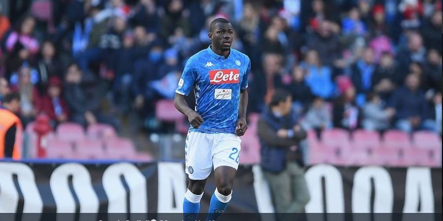 Presiden Napoli Indikasikan Bahwa Koulibaly Bisa Pergi Musim Panas Ini