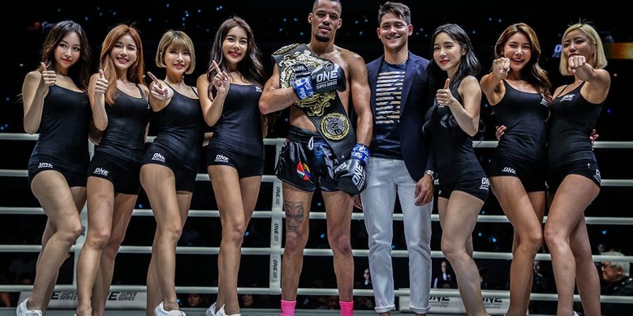 ONE Fight Night 11 - Aksi Raja 2 Olahraga ONE Championship Pertahankan Gelar