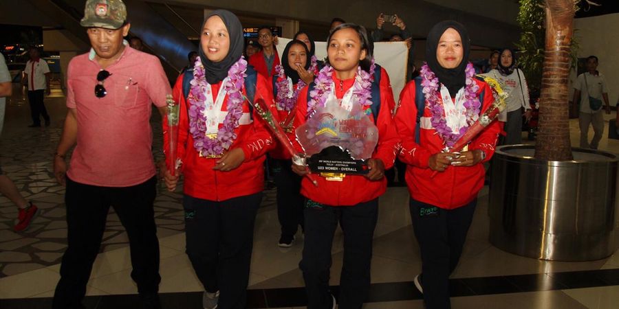 Tim Arung Jeram Putri U23 Indonesia Raih Juara Dunia di Australia