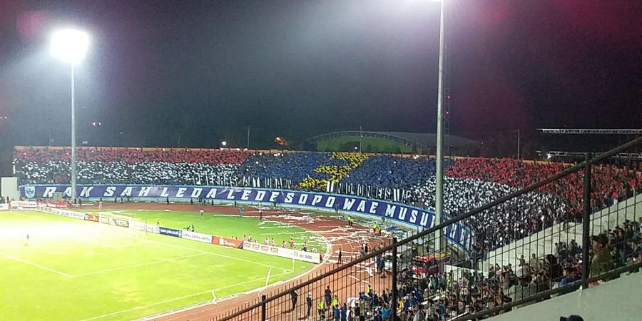 PSIS Vs Persija Jakarta - Stadion Moch Soebroto Penuh Sesak dengan Suporter