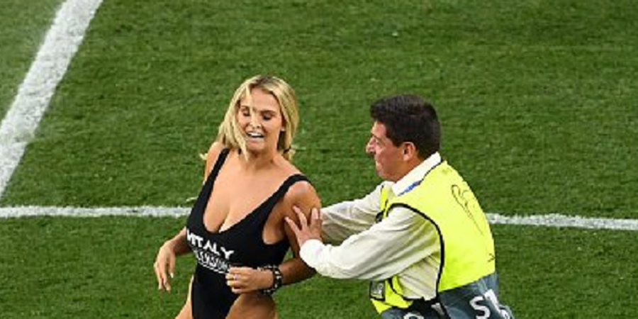 Perempuan yang Masuk ke Stadion saat Final UCL ini Dapat Pesan dari Pemain Liverpool
