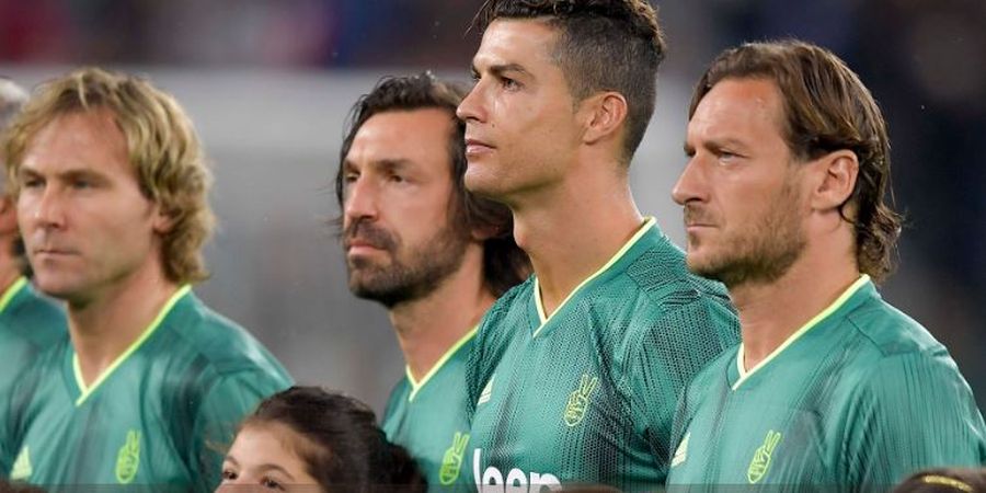 Pemain Muda Terbaik 1978 Sebut Satu Aspek Buat Ronaldo Lebih Hebat dari Messi