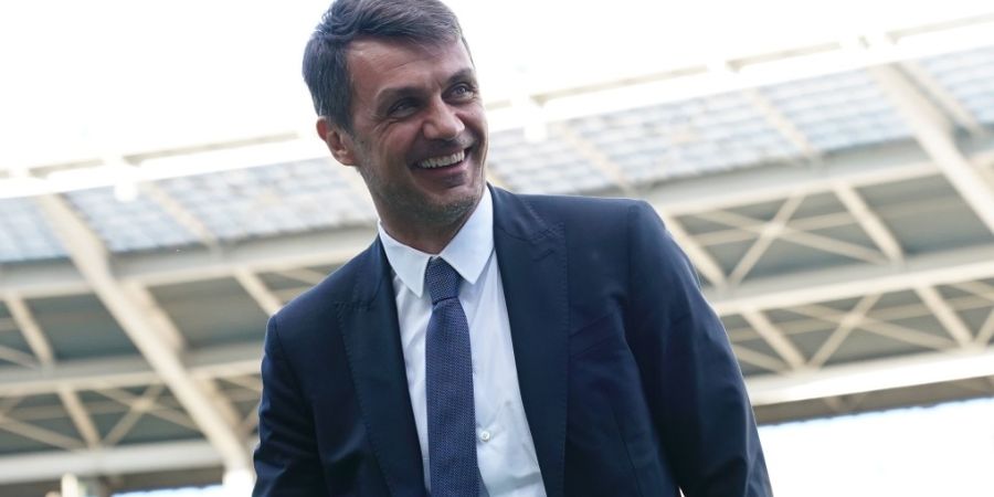 Usia Kontrak Tinggal 100 Menit, Paolo Maldini Resmi Bertahan di AC Milan