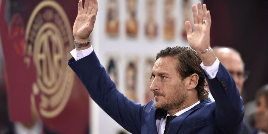 Leeds United Ingin Ajak Francesco Totti Main Sepak Bola Lagi