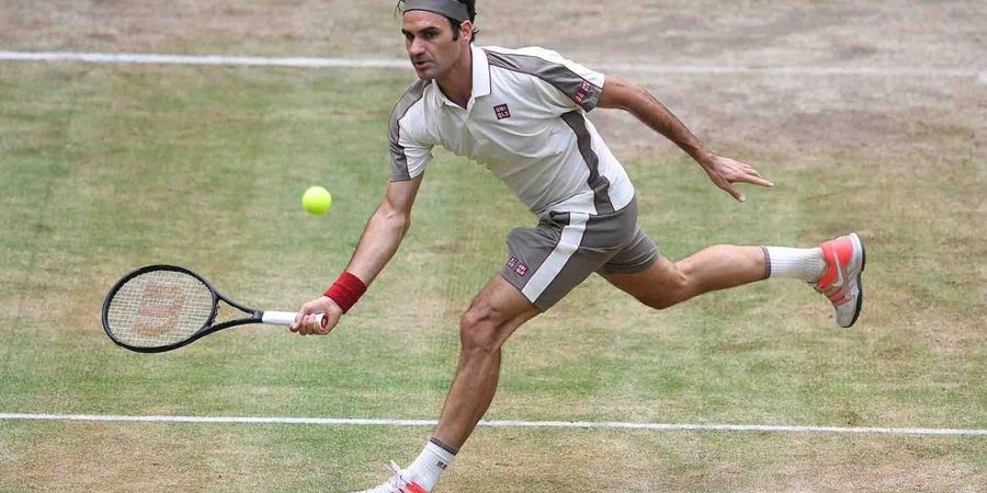 Raih Gelar ke-10 Noventi Open, Roger Federer Merasa Lebih Muda