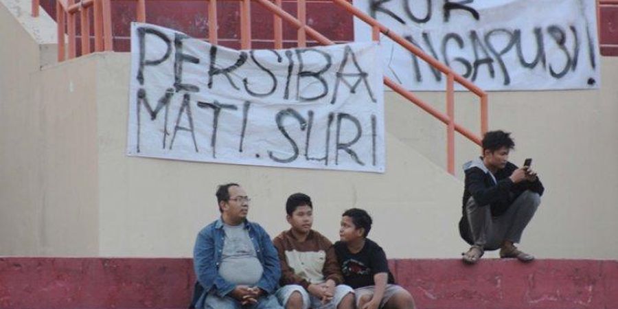 Dianggap Mati Suri, Suporter Tim Liga 3 Asal Bantul Bentangkan Spanduk