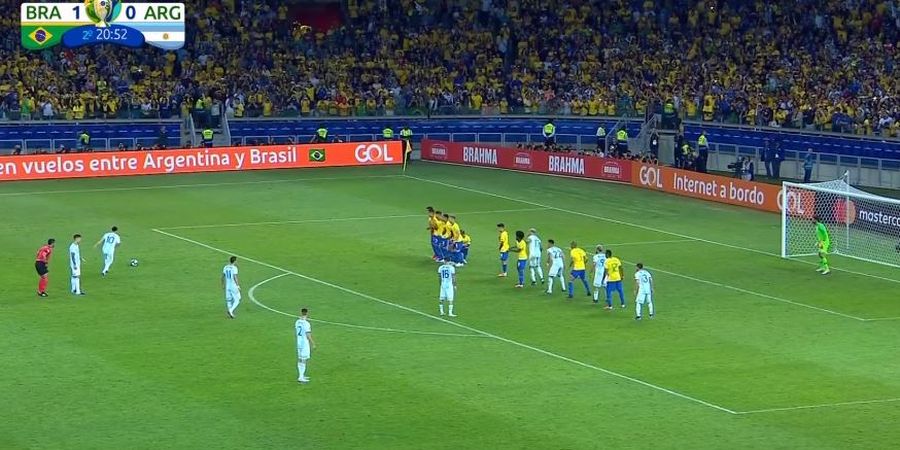 Copa America 2019 - Dua Pelanggaran di Kotak Penalti Brasil yang Luput dari VAR