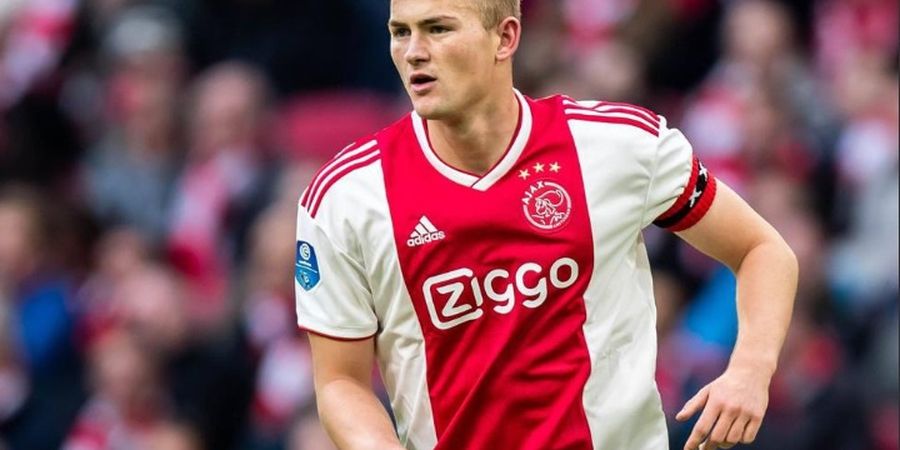 Trio Bek Baru Juventus Bakal Muncul Seiring Kedatangan De Ligt