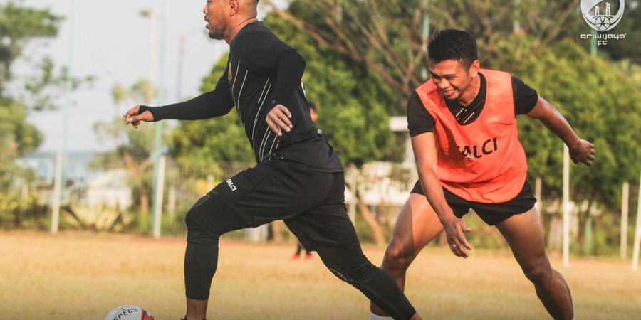 Sriwijaya FC Tandang ke Markas Persibat Tanpa Bek Pinjaman Mereka