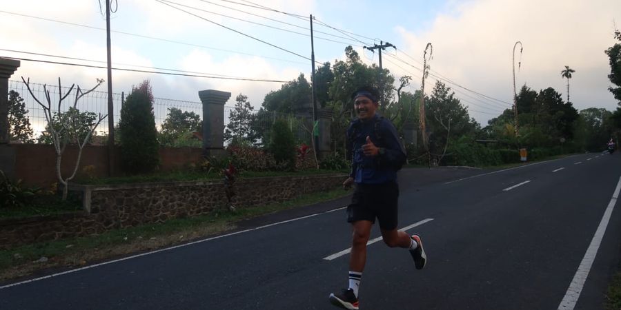 Ibnu Jamil Ambil Bagian dalam Relay Marathon Run To Care 2019