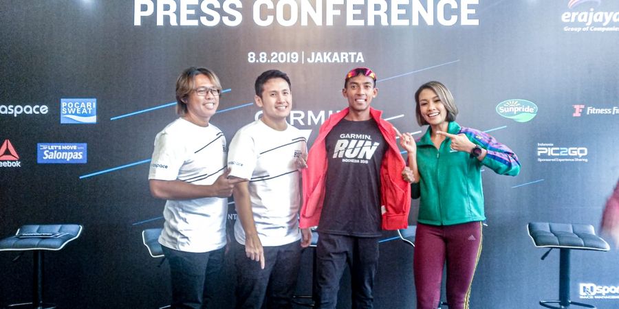 Agus Prayogo dan Mantan Puteri Indonesia Ikut Garmin Run 2019