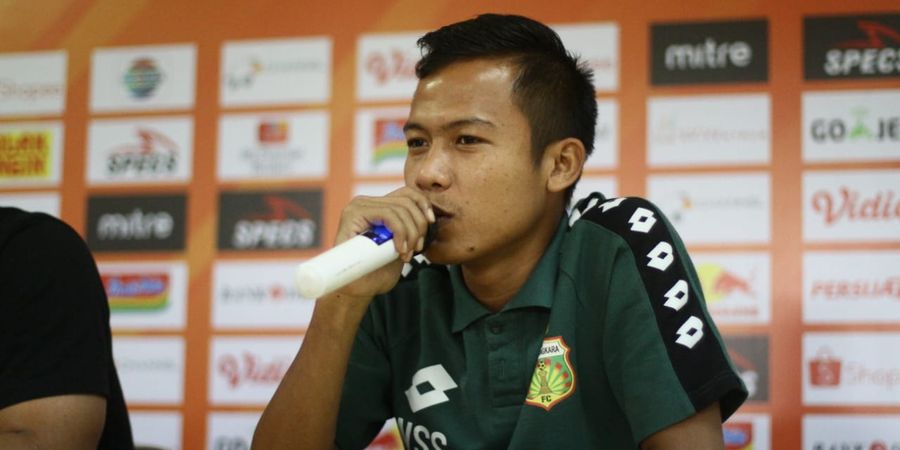 Gelandang Bhayangkara FC Tak Pikirkan Posisi Persija di Zona Degradasi