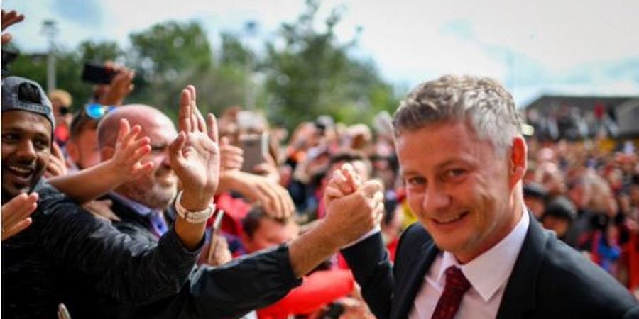 Ole Gunnar Solskjaer: Saya Tak Berpikir Liverpool Akan Parkir Bus