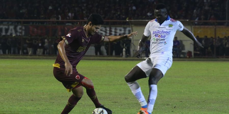 Persib Bandung Tanpa Ezechiel N'Douassel Saat Menjamu Semen Padang