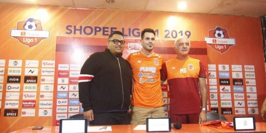 Tampil 378 Menit untuk Liverpool, Ini Catatan dari Bek Baru Borneo FC