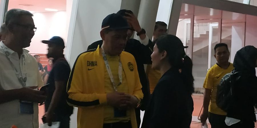 Ratu Tisha Sempat Hampiri Presiden FAM dan Menpora Malaysia Usai Laga