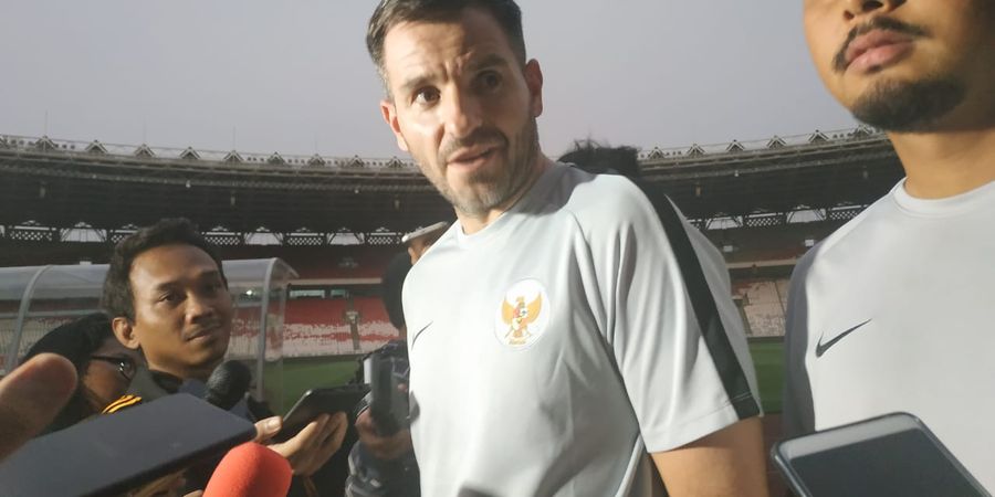 Recovery Mepet, Simon McMenemy Masih Yakin Indonesia Menang atas Thailand