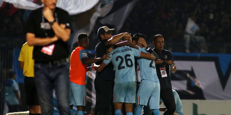 Nilmaizar Apresiasi Pemain Usai Hasil Happy Ending Persela Lamongan