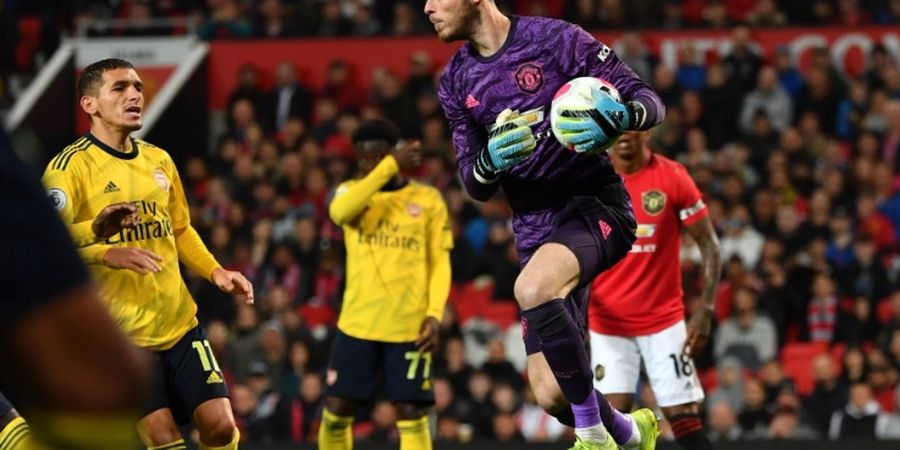 Man United Kalah, De Gea Menahan Malu