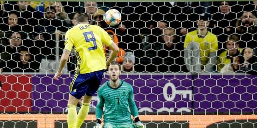 VIDEO - Penyelamatan Kelas Dunia David de Gea Loloskan Spanyol ke Euro 2020