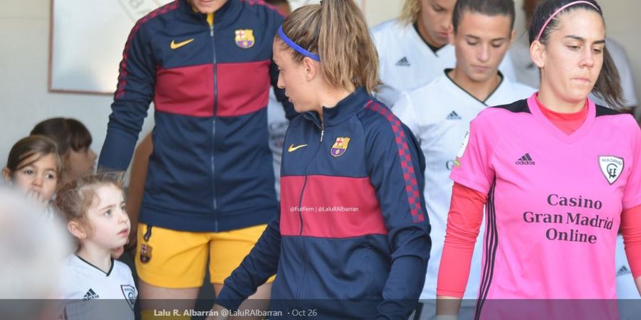 Maskot Cilik Real Madrid Emoh Dampingi Kapten Barcelona Masuk Lapangan