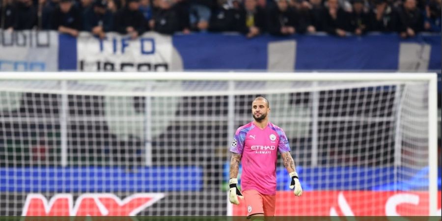 Jadi Kiper Dadakan, Bek Kanan Man City Lebih Baik daripada 2 Kiper Utama