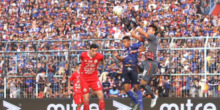 Momen Terkonyol Dendi Santoso di Arema FC, Ditertawakan Satu Stadion