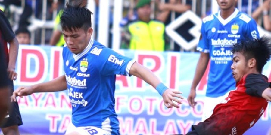 Dua Penyerang Asing Tiba di Persib Bandung, Satu Pemain Kabarnya Bertahan