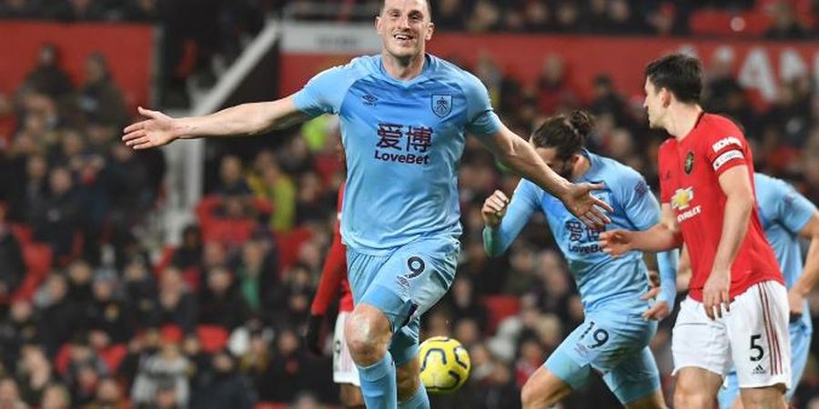 Man United Vs Burnley - Umpan Mantan Bek Man City Buat Publik Old Trafford Terdiam