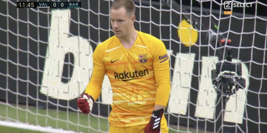 VIDEO - Double Saves Ter Stegen Gagalkan Peluang Emas Pemain Valencia