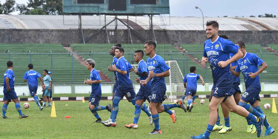 Castillion dan Teja Paku Alam Jalani Latihan Terpisah Seusai Hadapi Persela Lamongan