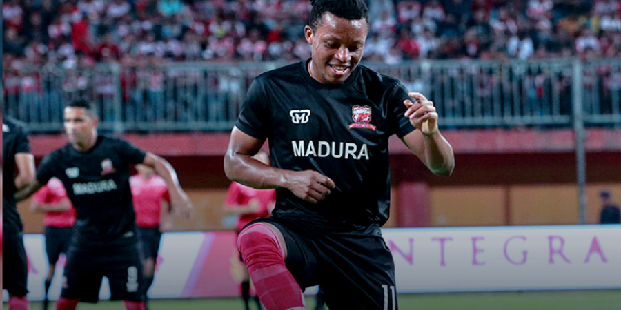 Menanti Gol Perdana Emmanuel Oti, Pemain Gimbal dari Madura United