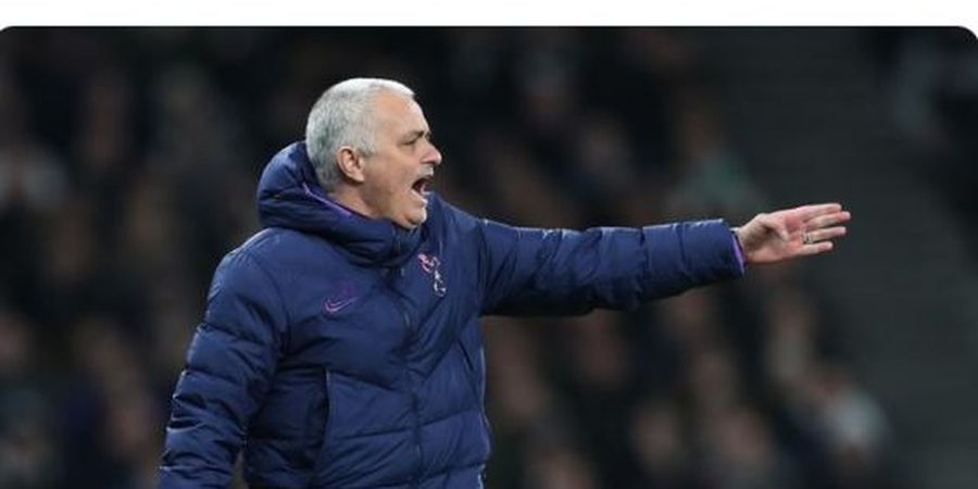 Mourinho Todong Rp1,8 Triliun ke Tottenham untuk Beli Pemain Baru