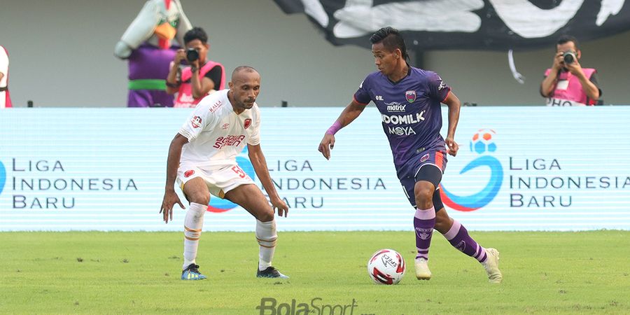 Berjuang dari Bawah, Bek Persita Berharap Kompetisi Bisa Bergulir Lagi