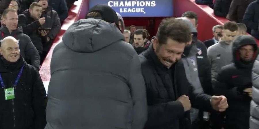 VIDEO - Sambil Bercanda, Klopp dan Simeone Lakukan Salaman Tak Biasa