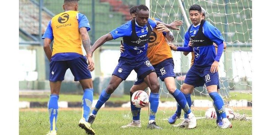 Robert Rene Alberts: Persib Bandung Bisa Banyak Kehilangan Pemain