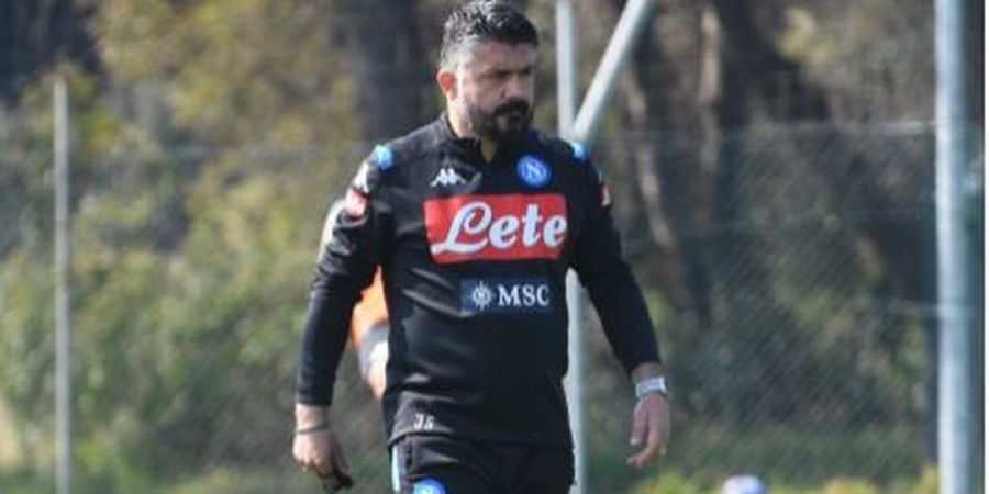 Meski Dilarang, Napoli akan Tetap Gelar Latihan pada Pekan Depan