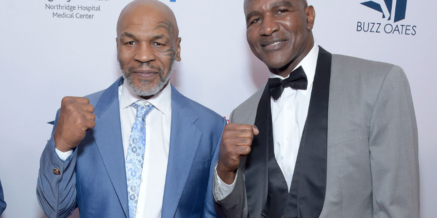 Mike Tyson dan Evander Holyfield Disarankan Jangan Jadi Petinju Profesional Lagi