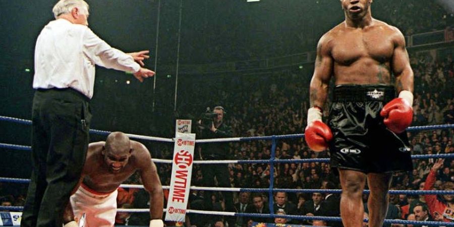 Kisah Julius Francis, Lawan Mike Tyson yang Paling Aneh dan Tidak Meyakinkan