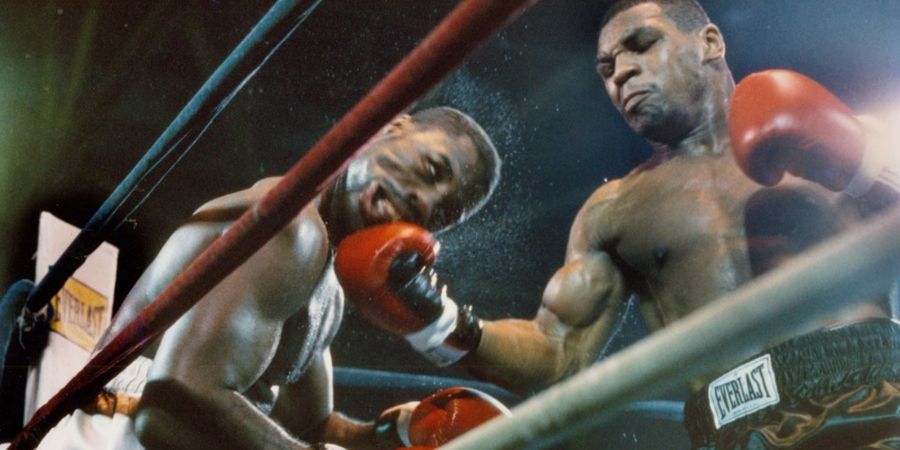 5 KO Mike Tyson Paling Brutal yang Pernah Ada dalam Sejarah   