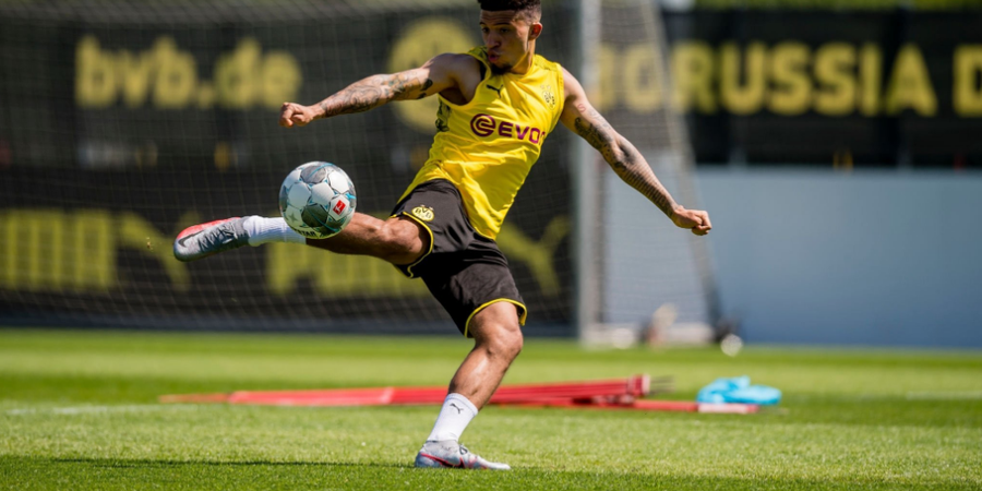 Tato Unik Jadon Sancho, Dari The Simpson hingga Puisi untuk Adiknya