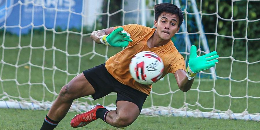 Jadi Striker Dadakan, Kiper Bali United Sukses Cetak Gol untuk Tim