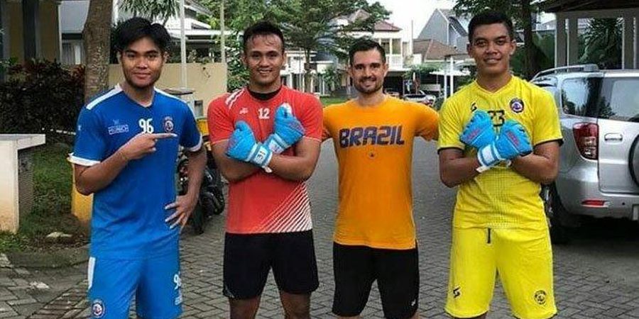 Tiga Kiper Arema FC Sudah Mulai Latihan Bersama di Malang    