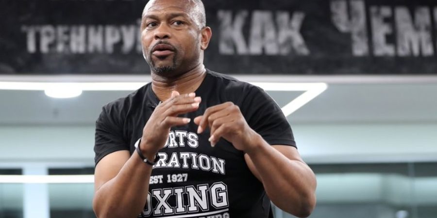 Mike Tyson Sedang Sibuk, Roy Jones Jr Ingin Diadu dengan 2 GOAT MMA