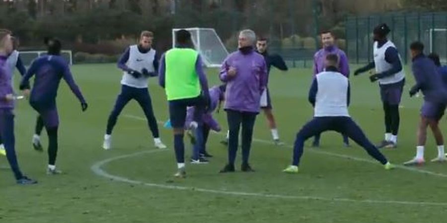 Jose Mourinho Sebut Semua Orang Ucap Namanya dengan Salah dan Beri Tahu yang Benar