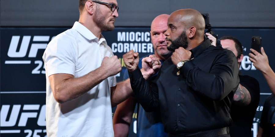 Sedang Berlangsung, Link Live Streaming UFC 252 Stipe Miocic vs Daniel Cormier