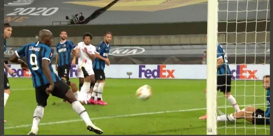 VIDEO - 9 Menit yang Mengubah Hidup Lukaku, dari Jagoan Jadi Pesakitan Inter Milan