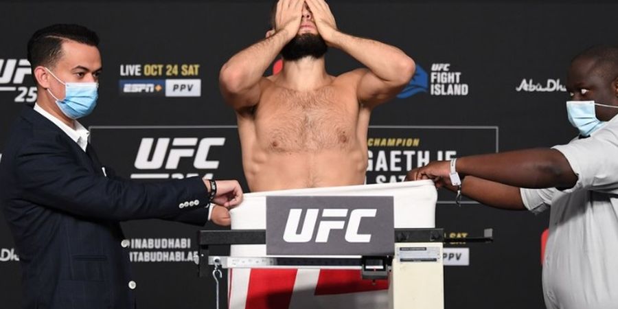 Conor McGregor dari Kelas Bantam Bilang Khabib Pensiun demi Hindari Charles Oliveira